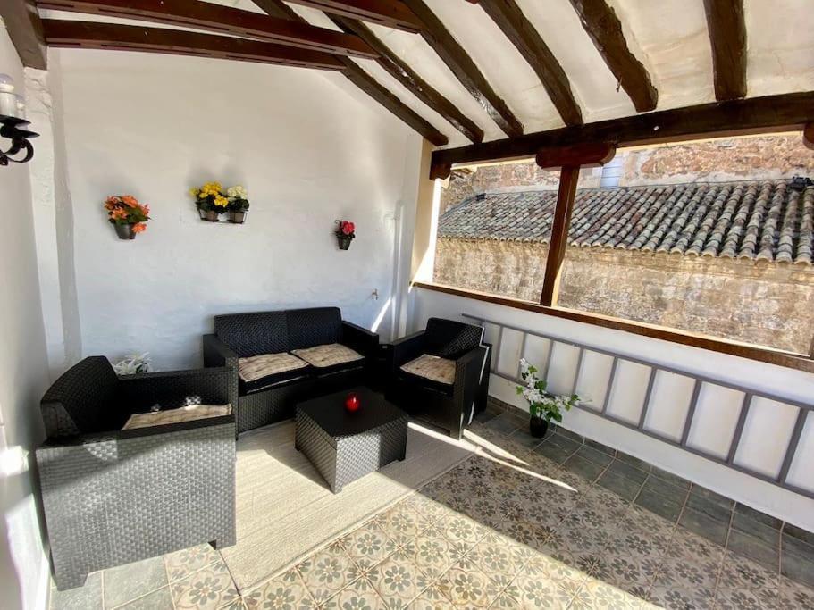 Villa Sol Casa Con Cueva Privada Y Vistas A La Iglesia Requena Eksteriør billede