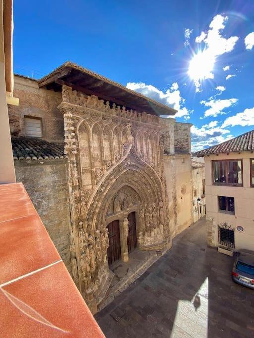 Villa Sol Casa Con Cueva Privada Y Vistas A La Iglesia Requena Eksteriør billede
