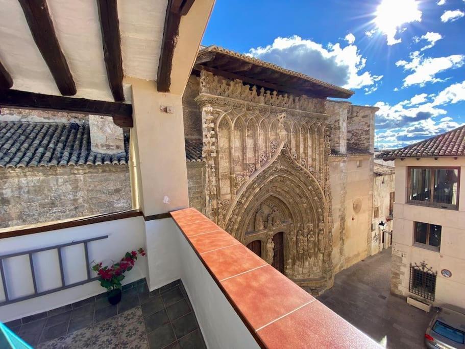 Villa Sol Casa Con Cueva Privada Y Vistas A La Iglesia Requena Eksteriør billede